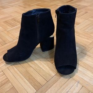 Qupid Black Peep-Toe Heeled Booties